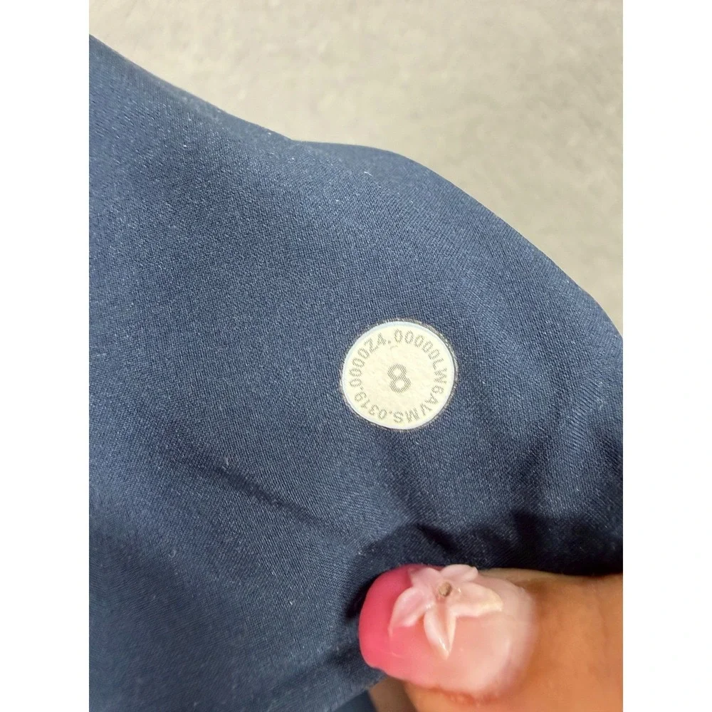 Lululemon On the Fly Crop 23 Navy Blue Drawstring Athletic Pants Size 8 LW6AVMS